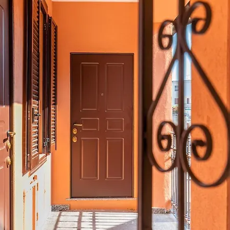 Apartment Cenisio Golden House